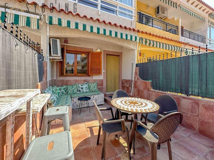 Casa De Llama Santa Pola Eksteriør bilde